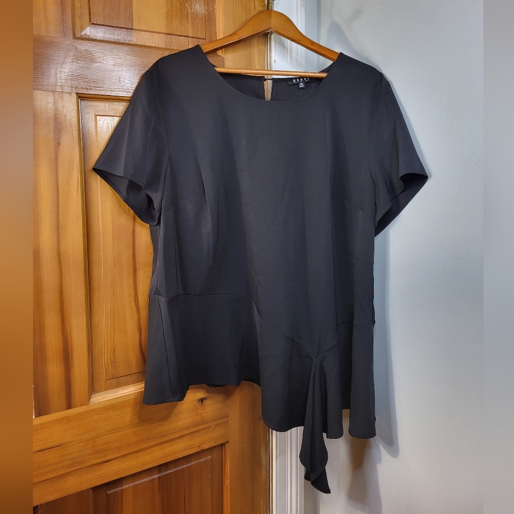 Rebel Wilson x Angels Women's Plus Size Assymetric Top